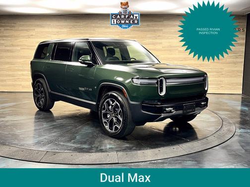 Forest Green 2026 Rivian R1S Performance Dual Motor Max Pack