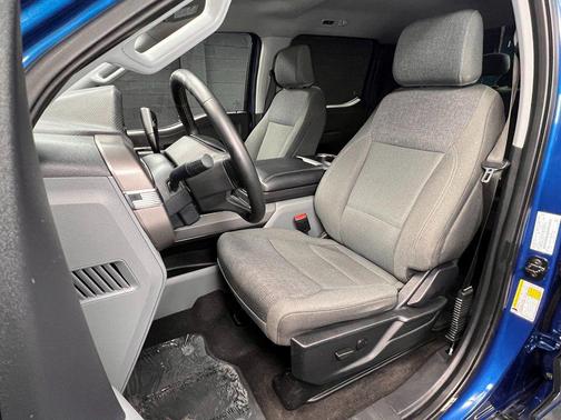 Blue Metallic 2024 Ford F-150 XLT