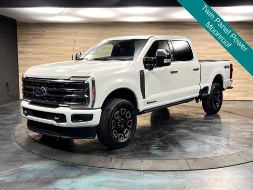 Star White Metallic Tri-Coat 2023 Ford F-250 Platinum