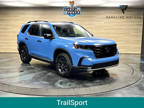 Diffused Sky Pearl 2025 Honda Pilot TrailSport