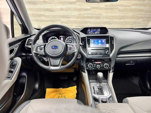 Crystal White Pearl 2021 Subaru Forester Premium