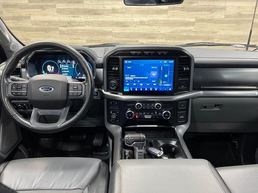 Azure Gray Metallic Tri-Coat 2023 Ford F-150 Lariat