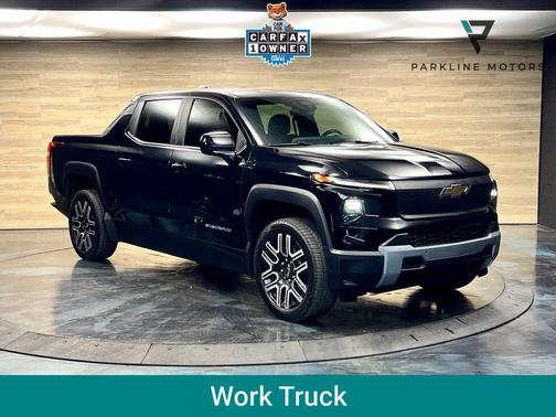 Black 2026 Chevrolet Silverado EV Custom - Standard Range 4WD