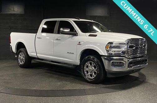 2022 RAM 2500 Laramie Crew Cab 4x4 6'4' Box