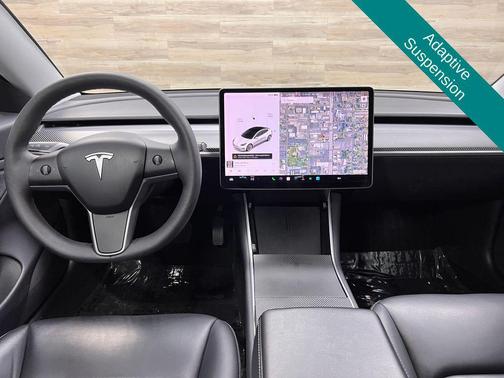 Pearl White Multi-Coat 2020 Tesla Model 3 Performance
