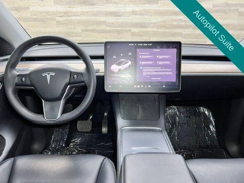 Pearl White Multi-Coat 2023 Tesla Model Y Long Range Dual Motor All-Wheel Drive