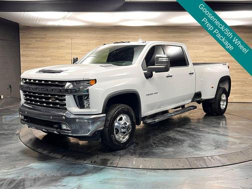 Summit White 2020 Chevrolet Silverado 3500 LTZ