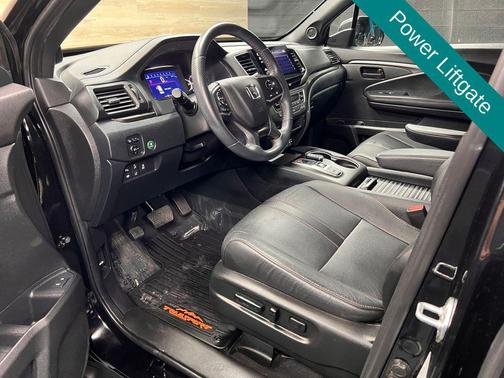 Crystal Black Pearl 2023 Honda Passport AWD TrailSport