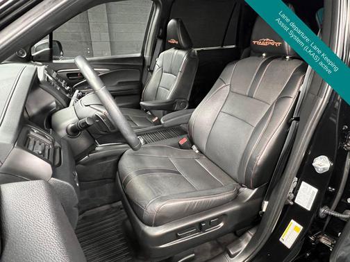 Crystal Black Pearl 2023 Honda Passport AWD TrailSport