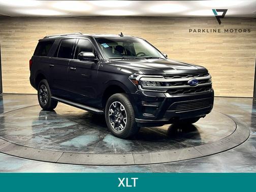 Gray Metallic 2024 Ford Expedition Max XLT
