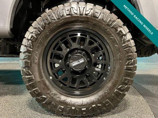 Carbonized Gray Metallic 2024 Ford F-250 Platinum