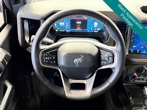 Azure Gray Metallic Tri-Coat 2025 Ford Bronco Big Bend