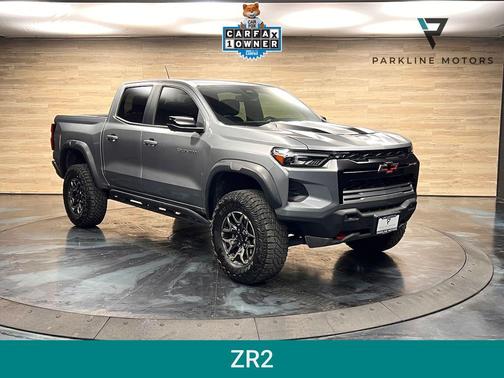 Sterling Gray Metallic 2024 Chevrolet Colorado ZR2