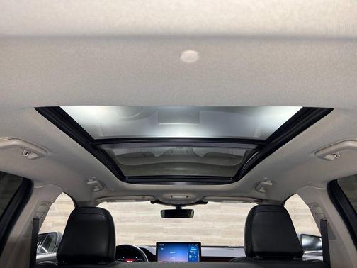 Asher Gray Metallic Clearcoat 2022 Lincoln Nautilus Reserve