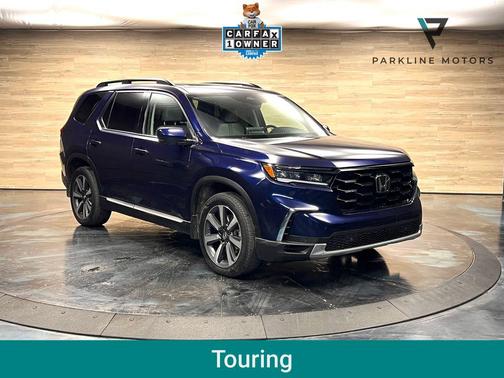 Obsidian Blue Pearl 2023 Honda Pilot Touring 8-Passenger