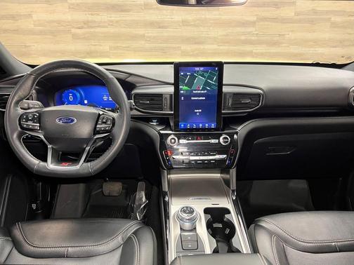 Rapid Red Metallic Tinted Clearcoat 2024 Ford Explorer ST