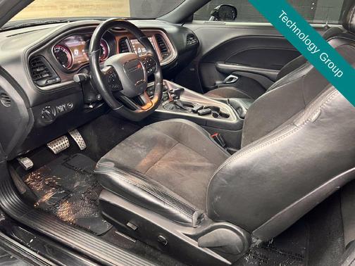 Sinamon Stick 2022 Dodge Challenger R/T Scat Pack Widebody
