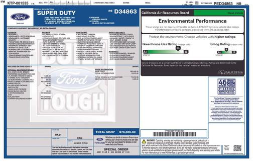 Oxford White 2023 Ford F-250 Lariat