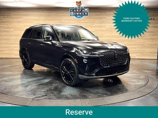 Infinite Black Metallic Clearcoat 2025 Lincoln Aviator Reserve AWD