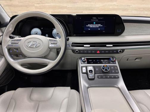 Hyper White 2023 Hyundai PALISADE Calligraphy