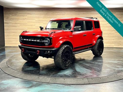 Race Red 2023 Ford Bronco Wildtrak