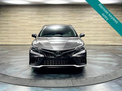 Predawn Gray Mica 2022 Toyota Camry SE
