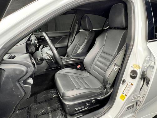 Ultra White 2021 Lexus IS 350 Base