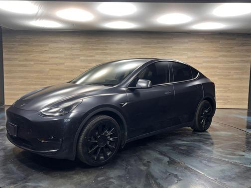 Stealth Grey 2024 Tesla Model Y Long Range Dual Motor All-Wheel Drive
