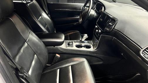 Bright White Clearcoat 2019 Jeep Grand Cherokee Limited