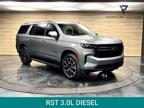 Silver 2024 Chevrolet Suburban RST