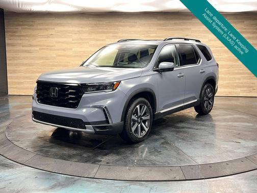 Obsidian Blue Pearl 2025 Honda Pilot Touring 8-Passenger