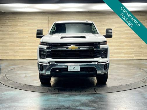 Summit White 2025 Chevrolet Silverado 2500 LT