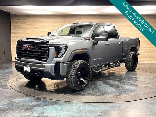 Sterling Metallic 2024 GMC Sierra 2500 AT4