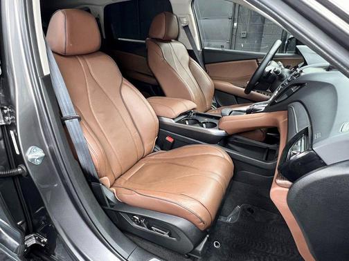 Liquid Carbon Metallic 2025 Acura RDX Advance Package