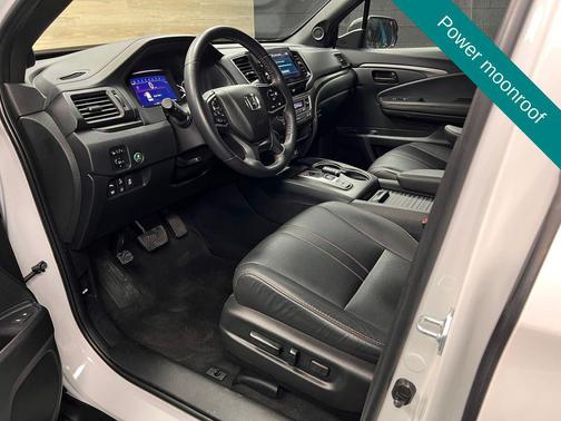 Platinum White Pearl 2023 Honda Passport AWD TrailSport