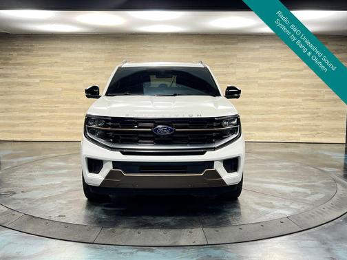 White 2025 Ford Expedition Max King Ranch
