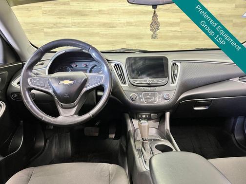 Summit White 2020 Chevrolet Malibu FWD RS