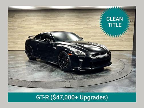 Jet Black Pearl 2019 Nissan GT-R Premium