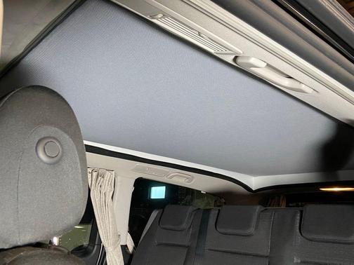 Tan 2021 Mercedes-Benz Metris Base