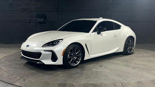 Crystal White Pearl 2024 Subaru BRZ Limited