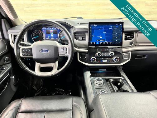 Agate Black Metallic 2024 Ford Expedition Max XLT