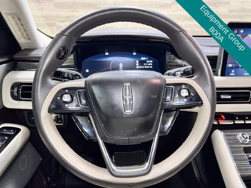 Chroma Caviar Dark Gray Metallic Clearcoat 2024 Lincoln Aviator Black Label AWD