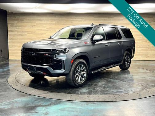 Satin Steel Metallic 2022 Chevrolet Suburban 4WD Z71