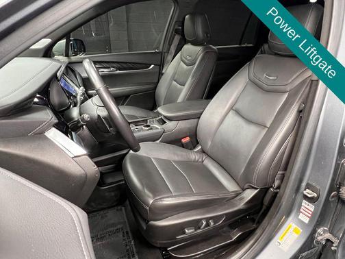 Argent Silver Metallic 2025 Cadillac XT6 Premium Luxury FWD