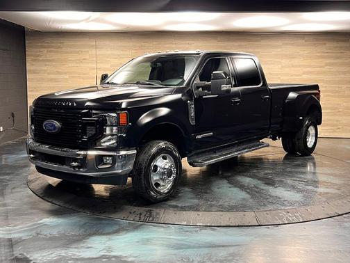 Agate Black Metallic 2022 Ford F-350 Lariat