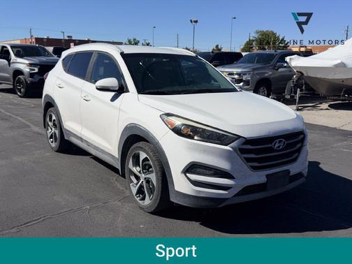 Dazzling White 2017 Hyundai TUCSON Sport