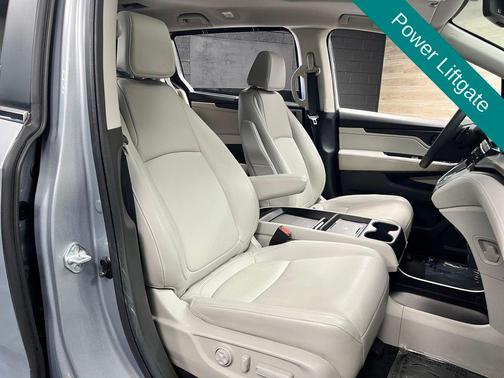 Gray 2025 Honda Odyssey EX-L