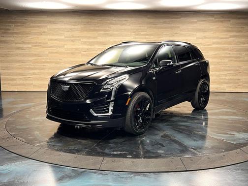 Stellar Black Metallic 2022 Cadillac XT5 Sport