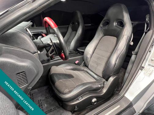 Super Silver 3-Coat Metallic 2016 Nissan GT-R Black Edition