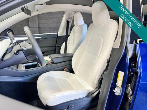 Deep Blue Metallic 2023 Tesla Model Y Long Range Dual Motor All-Wheel Drive